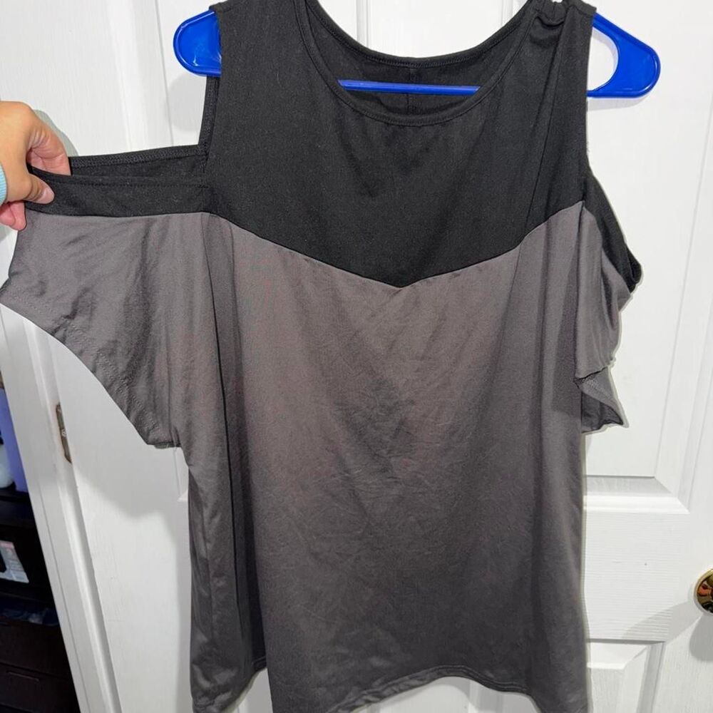 Unbranded Women's Black and Grey top